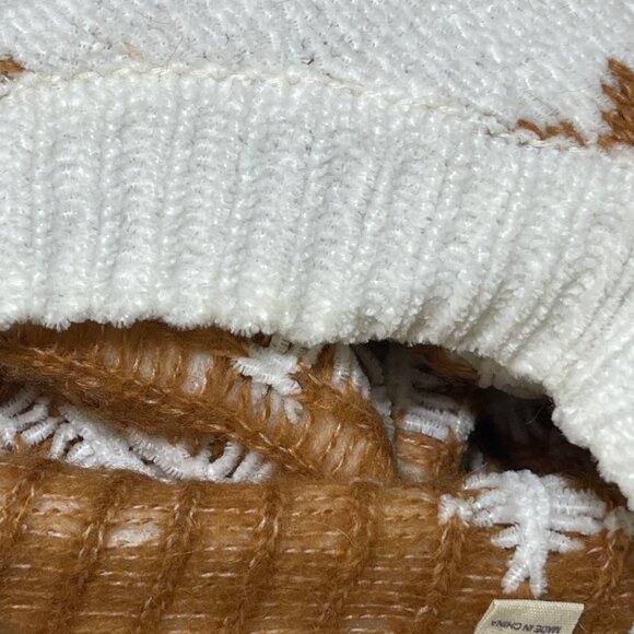 Altar'd State Cropped Sweater Tribal Print Size S Small Gold Cream - Picture 6 of 8